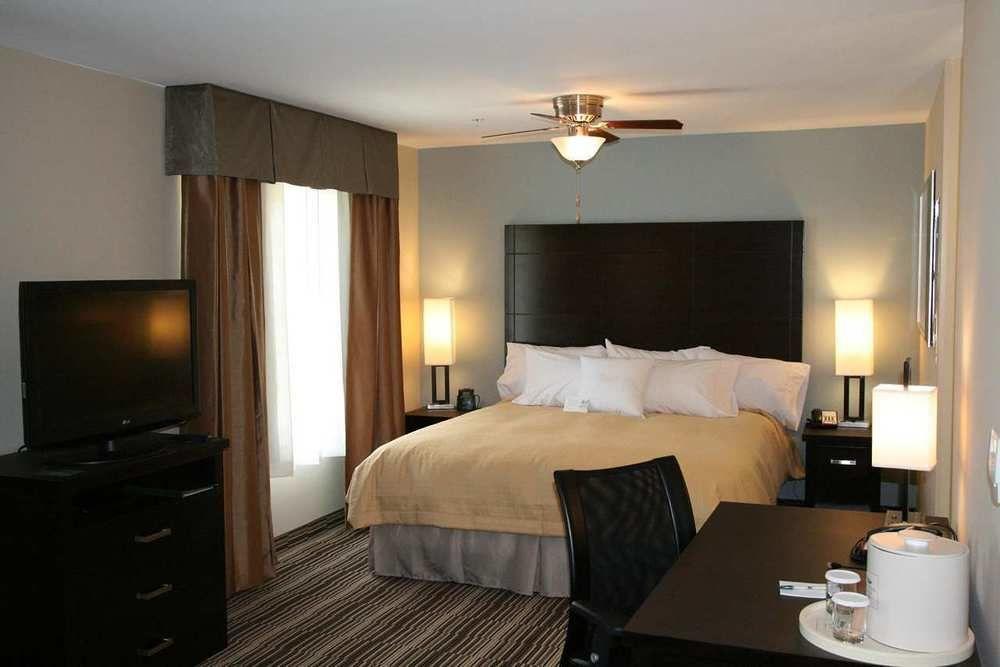 Homewood Suites By Hilton Cedar Rapids-North Exteriör bild