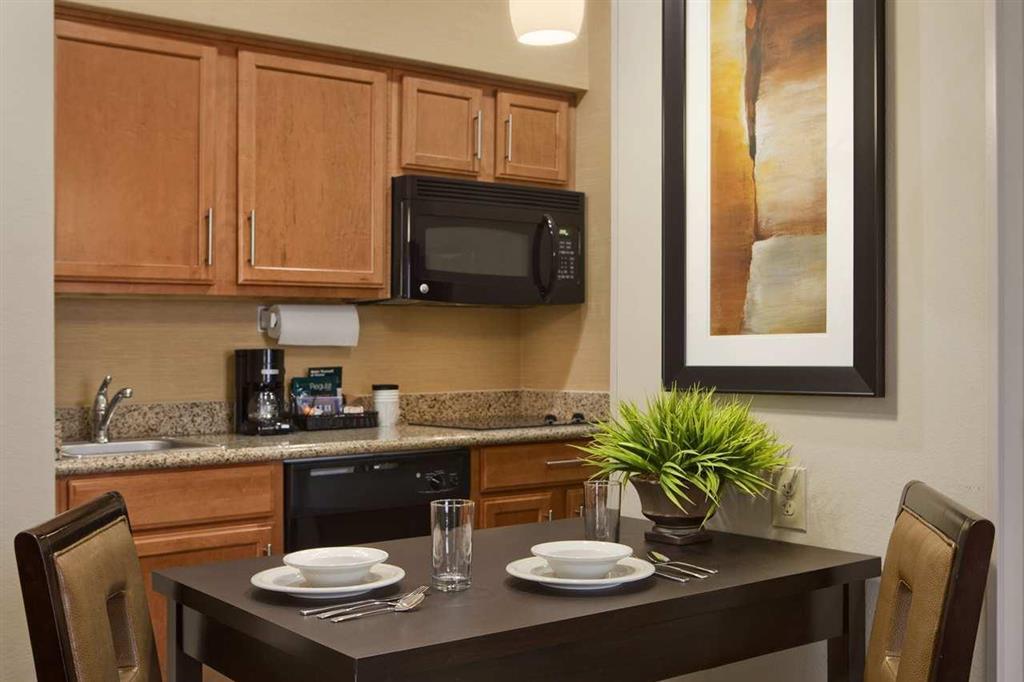 Homewood Suites By Hilton Cedar Rapids-North Rum bild