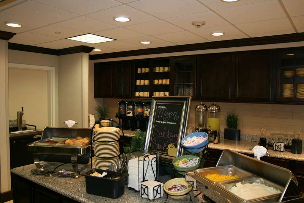 Homewood Suites By Hilton Cedar Rapids-North Restaurang bild